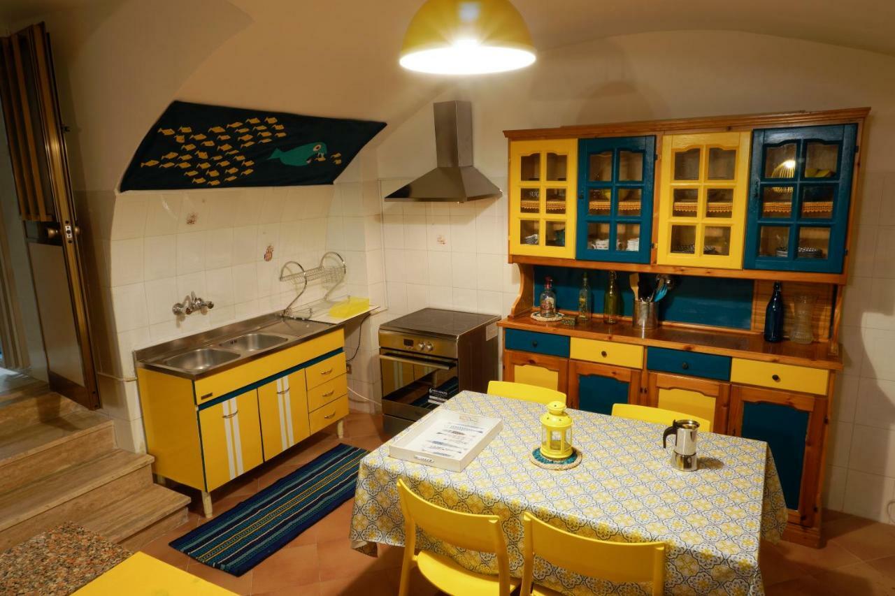 Ferienwohnung Il Sottomarino Bari Exterior foto